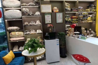 縣城開(kāi)洗衣店加盟賺錢(qián)嗎