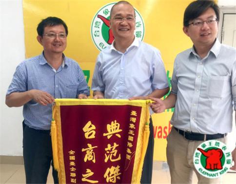 牡丹江十大品牌干洗加盟店哪個(gè)好?最專(zhuān)業(yè)的干洗店在哪?